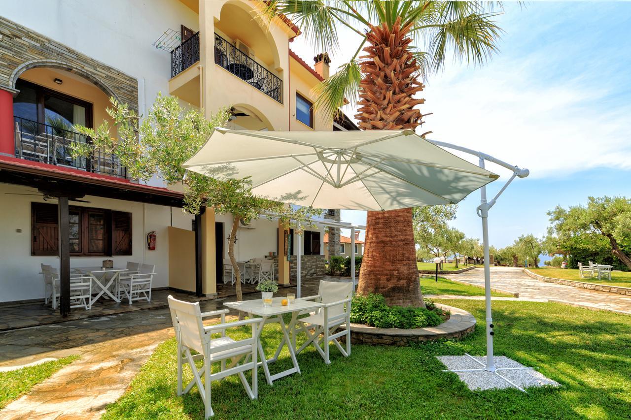 Castristudios Nikiti  Exterior foto